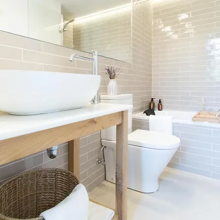 Domina Boutique * Жирона